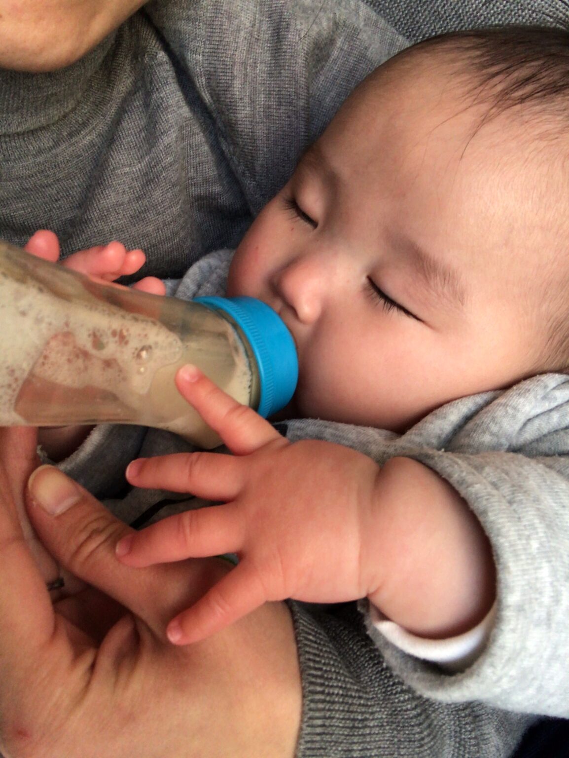 離乳食を始める目安 田中屋の少年雑記