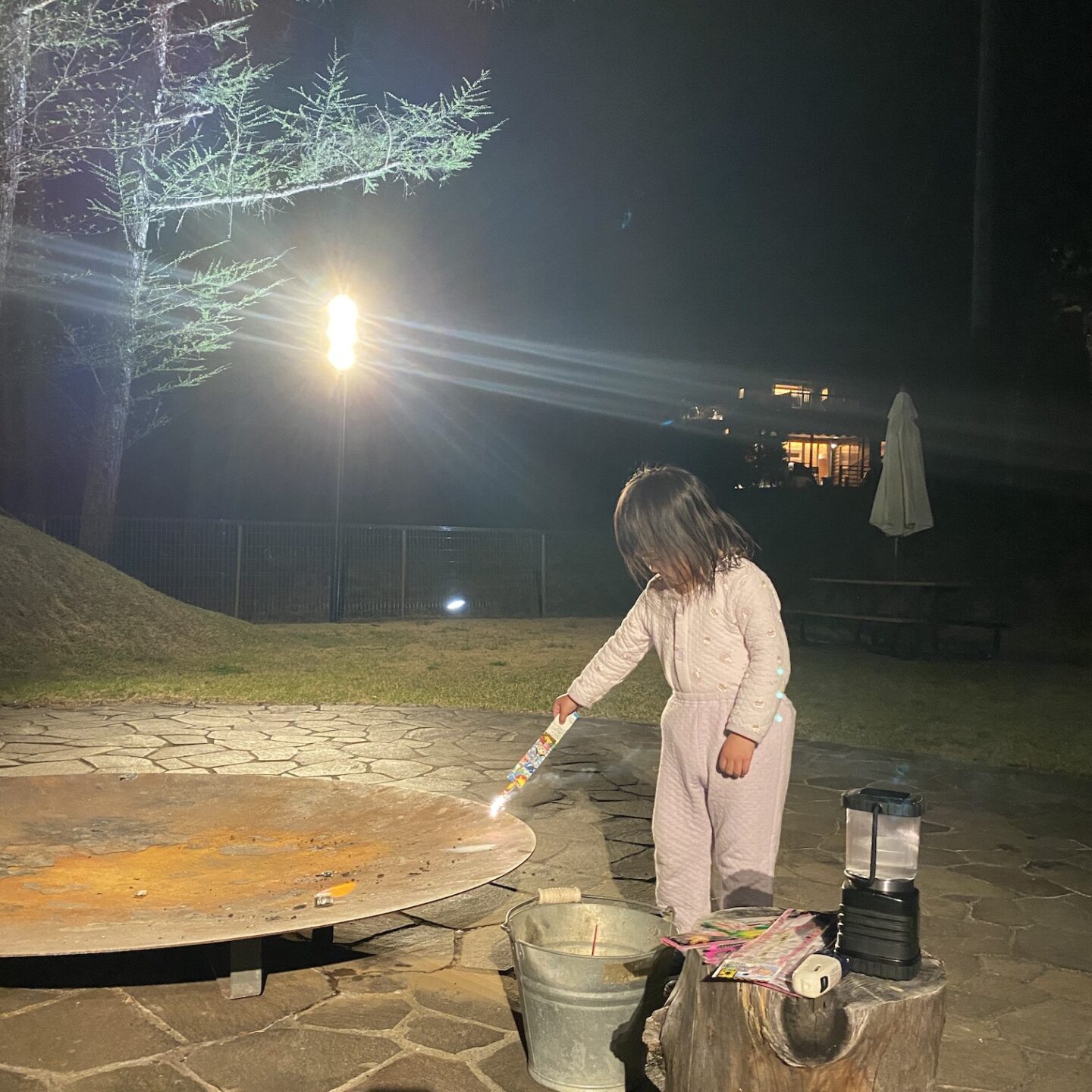 わいわい広場で花火